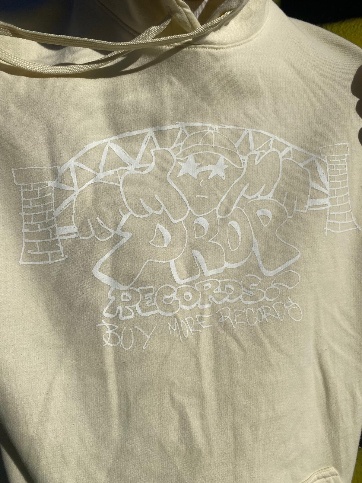 Prop Hoodie Winter MMXXII5 - Banana Cream