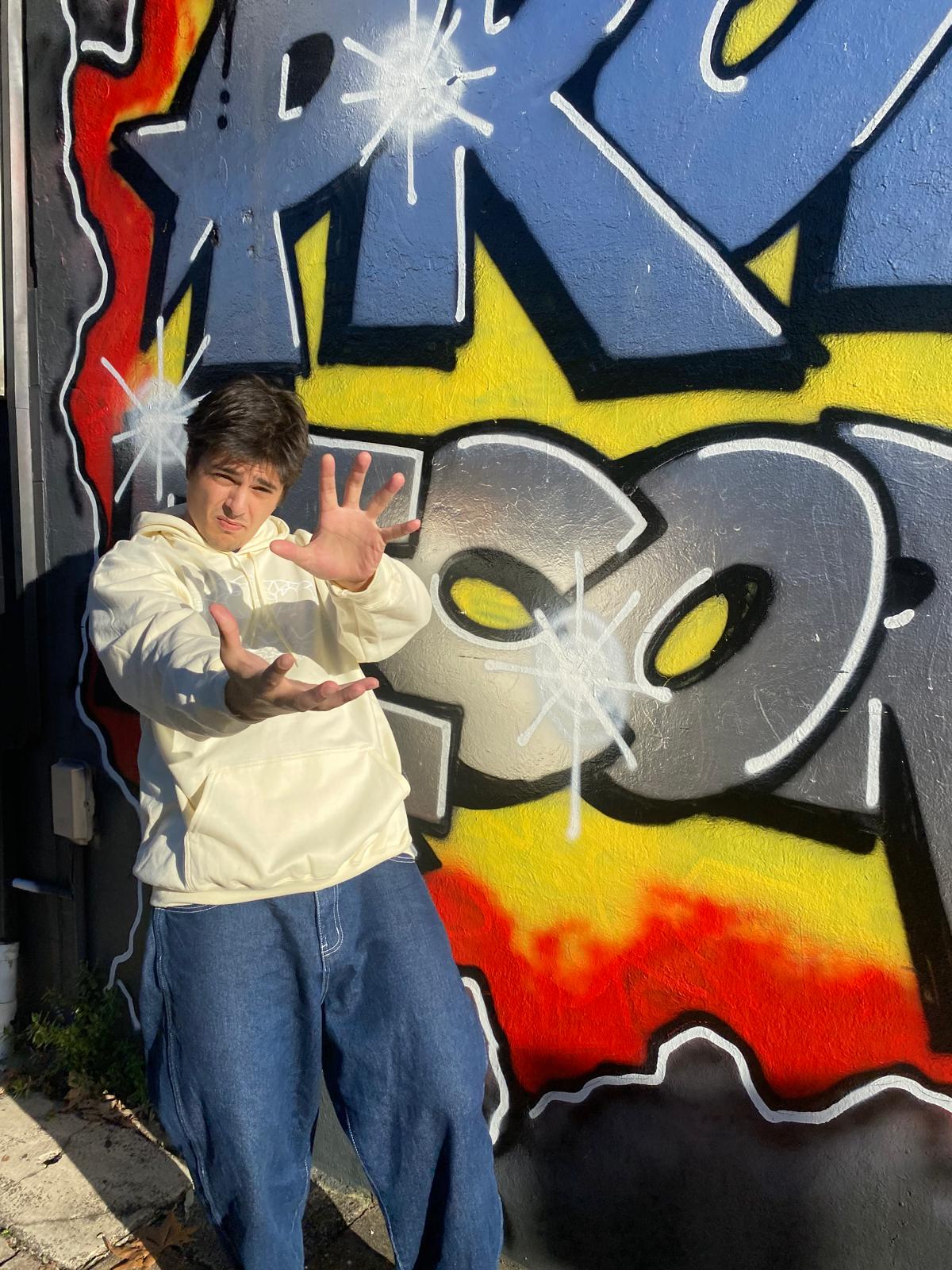 Prop Hoodie Winter MMXXII5 - Banana Cream